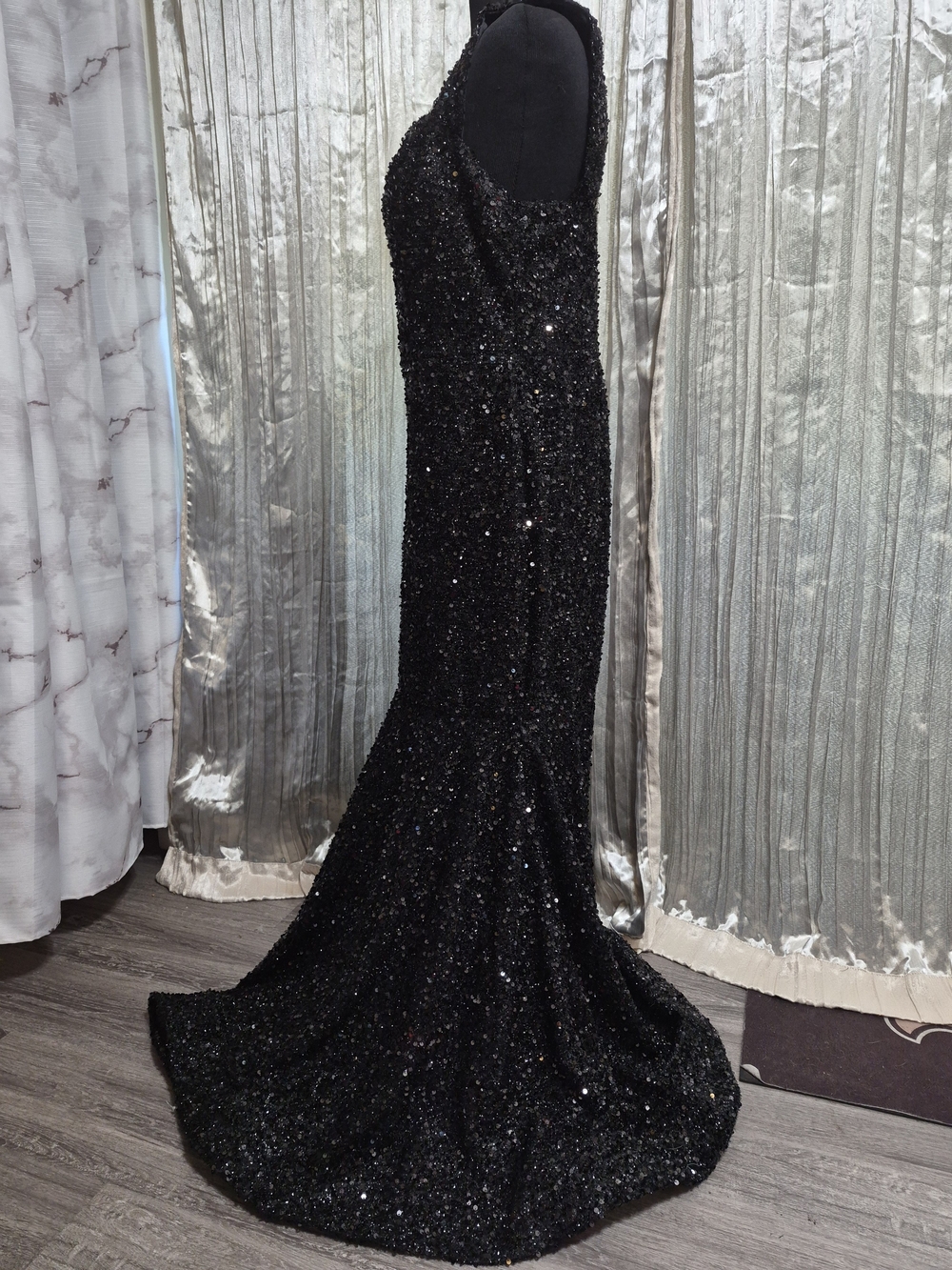 Black Sequin Mermaid Evening Dress - Picture 5 of 14